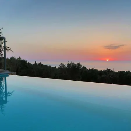 Ботель Aqua Terra Exi *